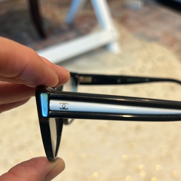 Chanel eyeglasses with cloth and original quilted case - Picture 4 of 7